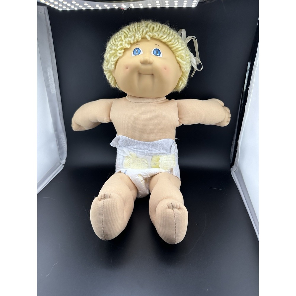 1985 Cabbage Patch Kid HM2 Brat Face Girl Blue Eyes Lemon Loops Yarn Hair Ribbon